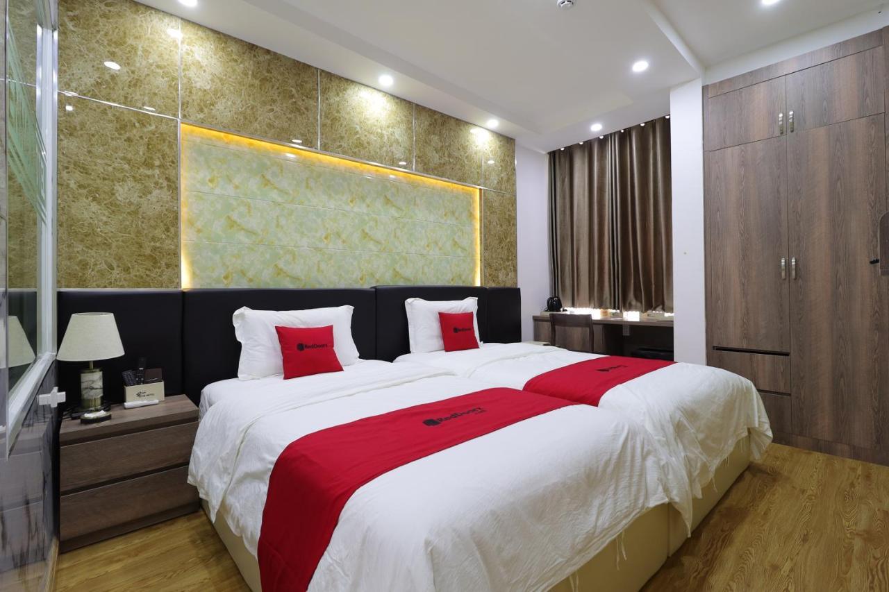 Vienna Hotel Хошимин Экстерьер фото