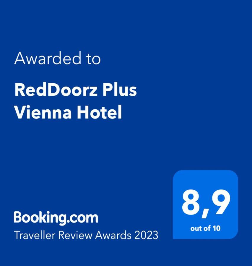 Vienna Hotel Хошимин Экстерьер фото